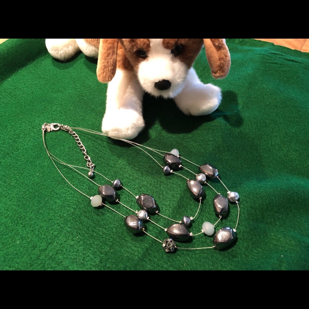 Chico’s Beaded Wire Floating Necklace